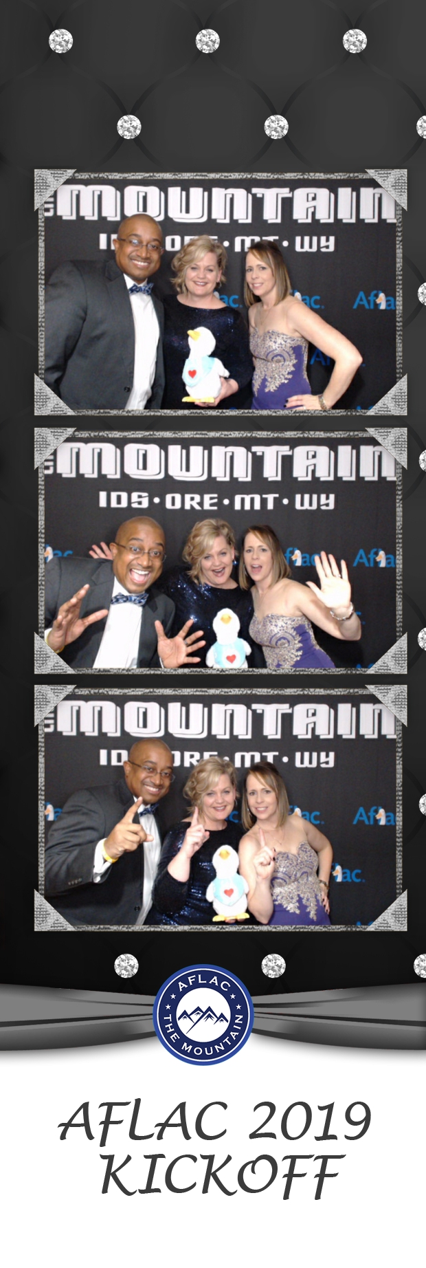 AFLAC 2019 KICKOFF | View more photos from the event at gallery.photoboothbillings.com/u/PhotoBoothBillings/AFLAC-2019-KICKOFF